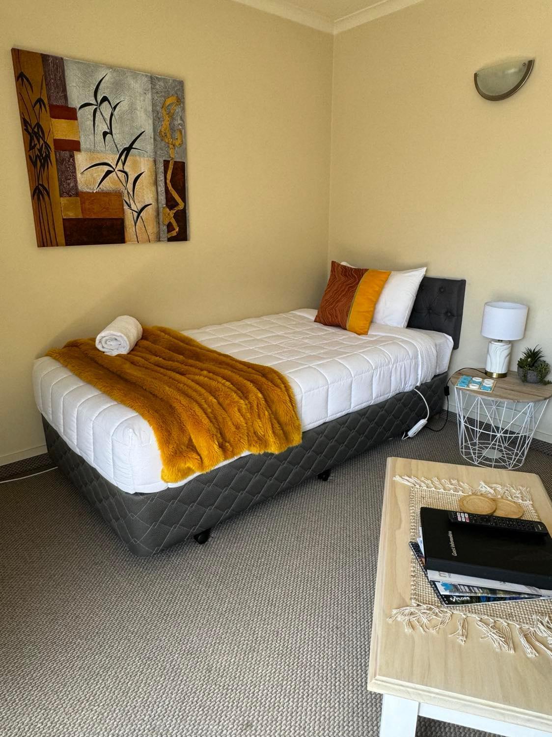 Centre Court Motel Blenheim Bagian luar foto