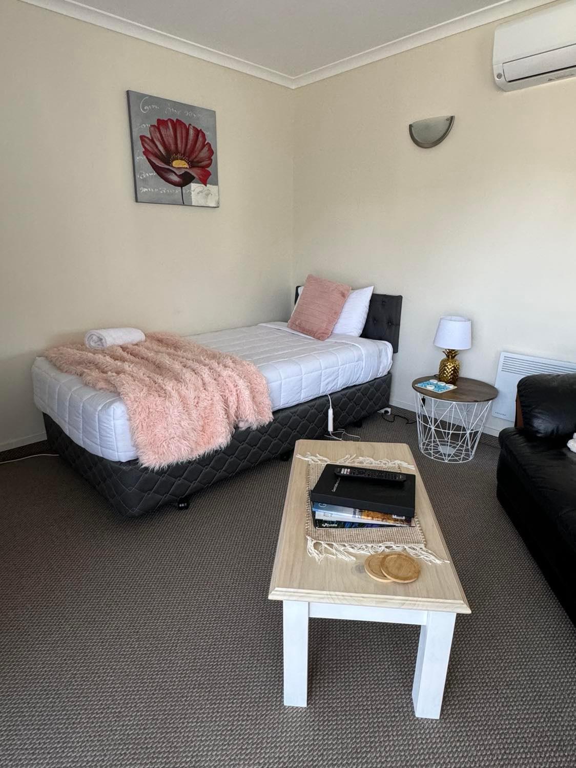 Centre Court Motel Blenheim Bagian luar foto